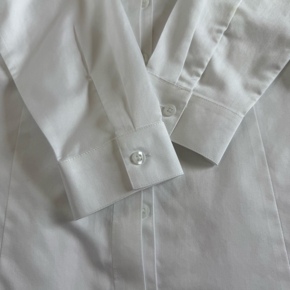 Chico's White tailored long sleeve button up no iron Blouse size 0 small medium - Picture 4 of 16